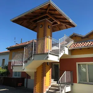 La Siesta Bed&residence , Cardano Al Campo Italy